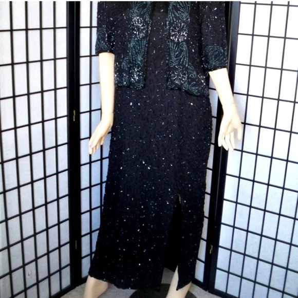 Stunning Silk Beaded Dress EUC - Picture 4 of 5